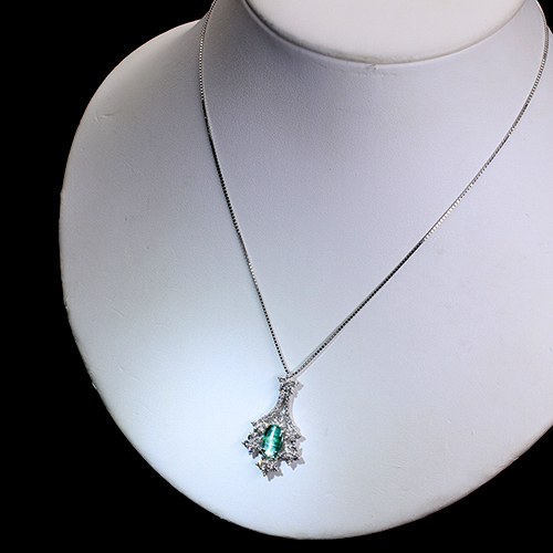 エメラルド0.3ct ダイヤ0.29ct プラチナ　レディースネックレス 楽天市場】【10％OFFクーポン】【一点限り】 エメラルド