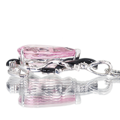 ネオンピンクモルガナイト 6.8ct オニキス ダイヤモンド