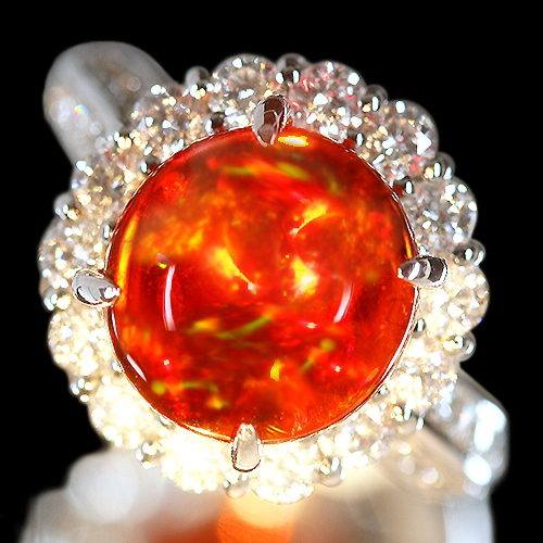 ファイアオパール　メキシコ産　プラチナ Amazon | プラチナ 4mm メキシコ産 ファイアオパール ビキニスタイル