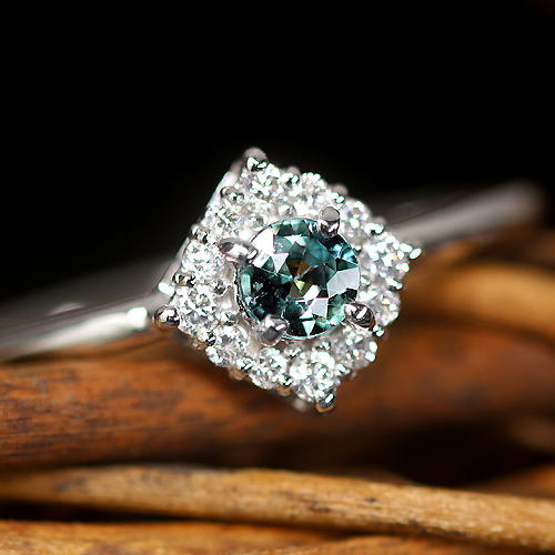 アレキサンドライト 0.15ct ダイヤモンド プラチナ リング(指輪