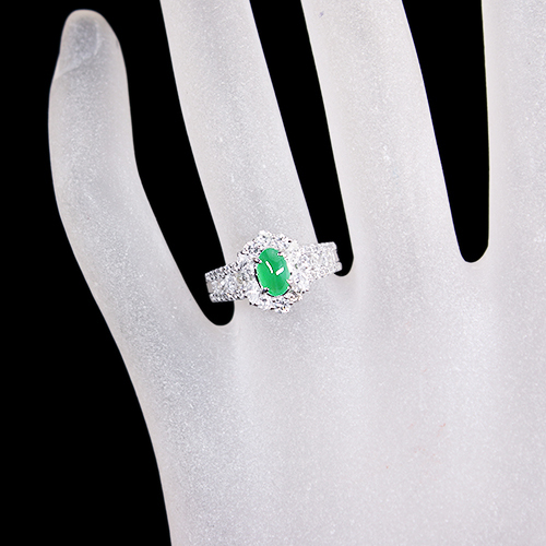 翡翠(ヒスイ) 0.7ct ダイヤモンド約 1ct プラチナ リング(指輪)【品質