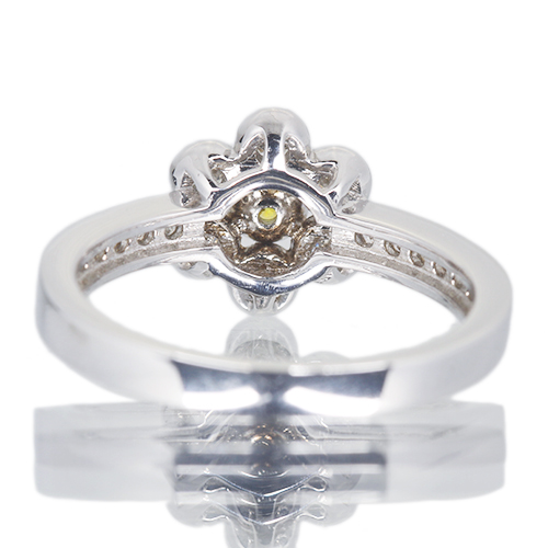 ★一粒0.148ct★ファンシーイエロー✨ダイヤモンドプラチナリング指輪 ☆一粒0.148ct☆ファンシーイエロー✨ダイヤモンドプラチナ