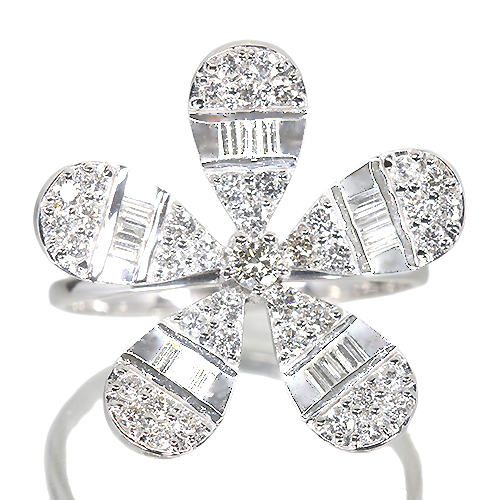 ダイヤモンド 0.7ct ホワイトゴールド リング(指輪)【品質保証書/宝石