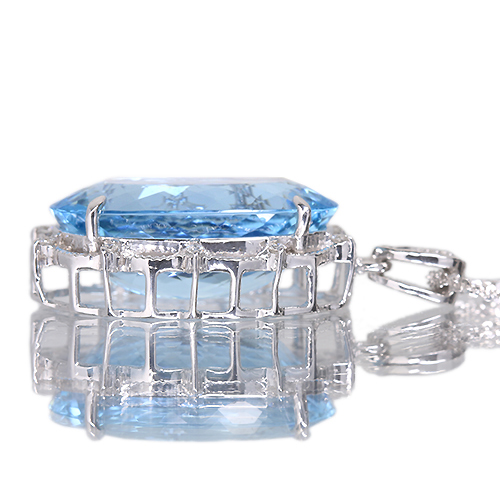 サンタマリアアクアマリン 15.7ct ダイヤモンド ホワイト