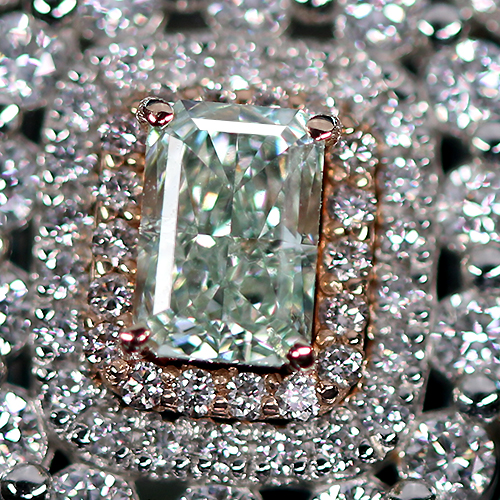 ブルーグリーンダイヤモンド 0.546ct/FBG/SI2 ピンクダイヤモンド 0.08 