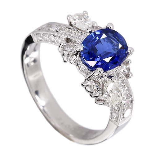 ブルーサファイア 1.3ct ダイヤモンド 0.7ct プラチナ リング(指輪