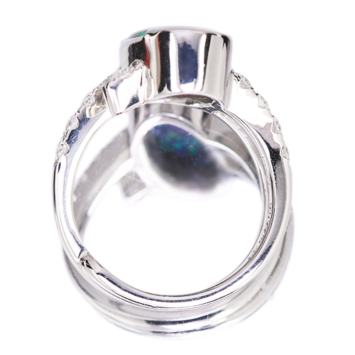 オーストラリア ライトニングリッジ産ブラックオパール 3ct