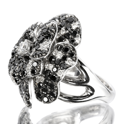 ブラックダイヤモンド リング ブラックダイヤモンド/ダイヤモンド K18リング(4月誕生石