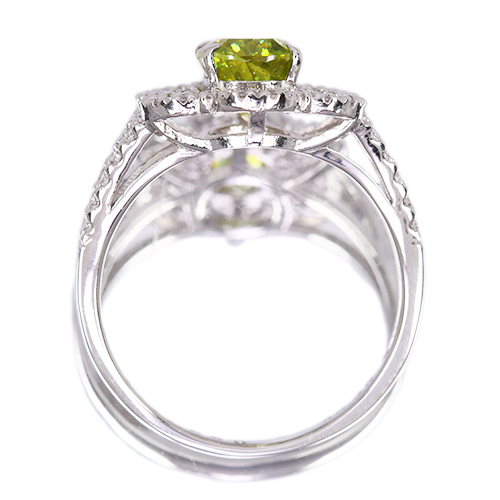 pt900 スフェーン2.3ct ダイヤ0.5ct リング 得割10% - clinicaviterbo