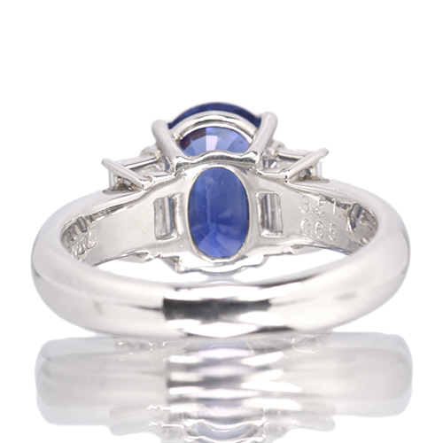 スリランカ産非加熱ブルーサファイア 3.5ct ダイヤモンド 0.6ct スリランカ産非加熱ブルーサファイア 3.5ct ダイヤモンド 0.6ct