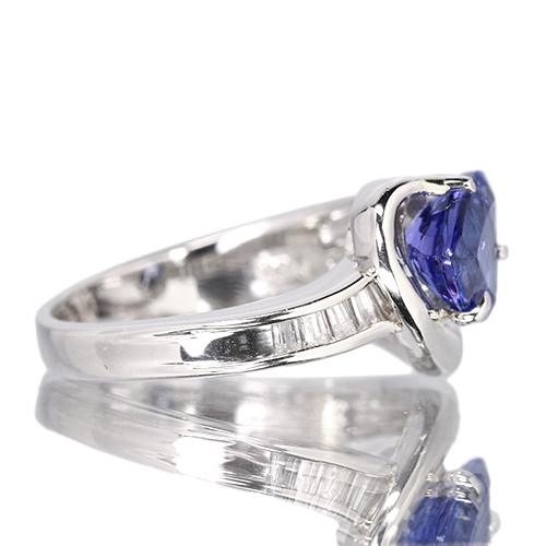 タンザナイト プラチナリング タンザナイト 1.6ct ダイヤモンド 0.3ct プラチナ リング(指輪)【品質