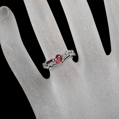 ハートシェイプパパラチアサファイア 0.584ct ダイヤモンド 0.16ct