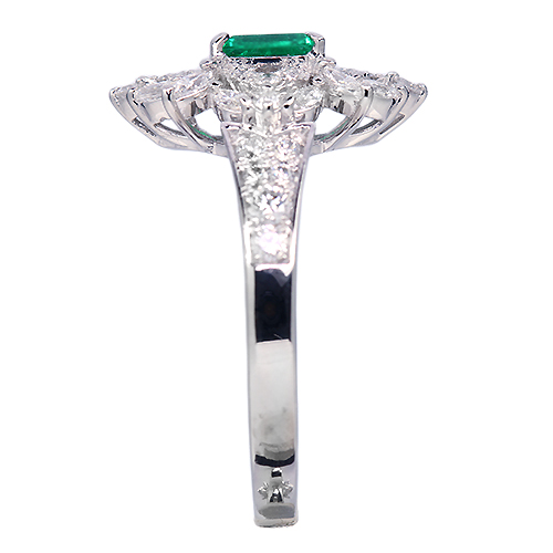 コロンビア産エメラルド 0.34ct ダイヤモンド 0.6ct プラチナ