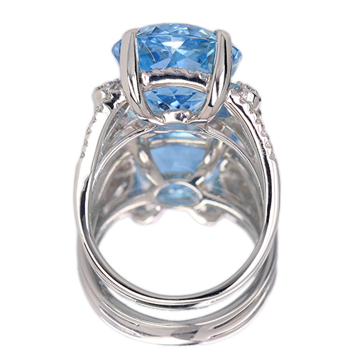 サンタマリアアクアマリン 7.8ct ダイヤモンド 0.3ct プラチナ