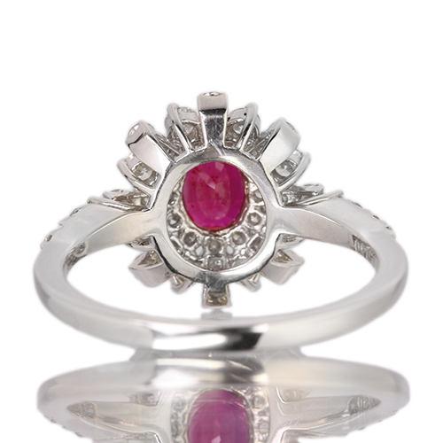 非加熱ピジョンブラッドルビー 0.7ct ダイヤモンド 0.6ct