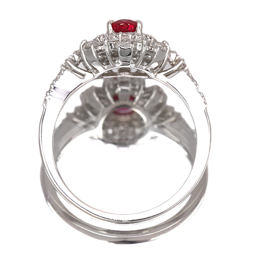 非加熱ピジョンブラッドルビー 0.7ct ダイヤモンド 0.6ct