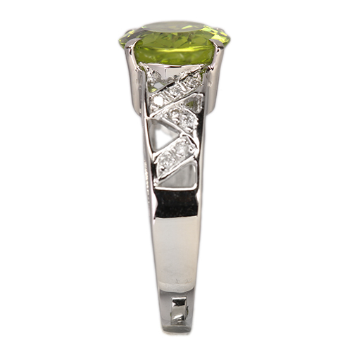 ペリドット 3.5ct ダイヤモンド プラチナ リング(指輪)【品質保証書