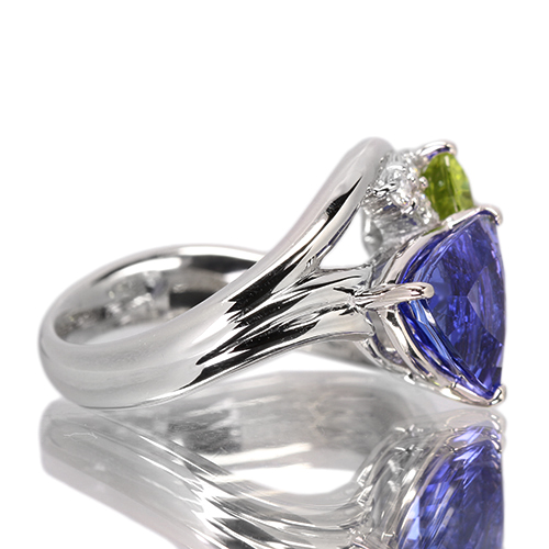 タンザナイト 約3ct ペリドット 0.8ct ダイヤモンド プラチナ