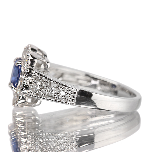 コーンフラワーブルーサファイア 0.6ct ダイヤモンド 0.5ct