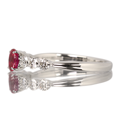 非加熱ピジョンブラッドルビー 0.3ct ハートアンドキューピッド