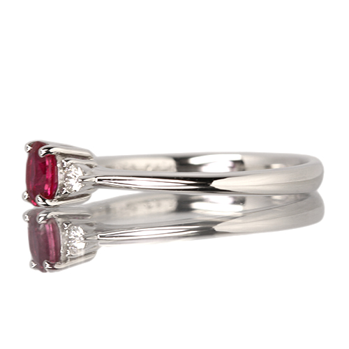 非加熱ピジョンブラッドルビー0.3ct ハートアンドキューピッド