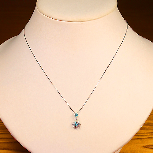 ブルージルコン 0.3ct/0.2ct ダイヤモンド プラチナネックレス【品質