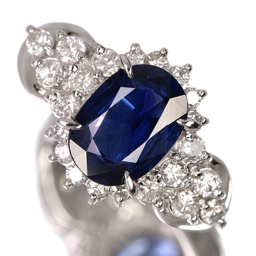 非加熱ブルーサファイア 2.6ct ダイヤモンド 0.7ct プラチナ リング(指輪)【品質保証書/GIA宝石鑑別書】