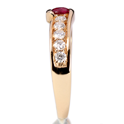 ビルマ産非加熱ピジョンブラッドルビー 0.373ct | Gem Shop