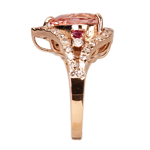 ハートシェイプモルガナイト 5.8ct ルビー 0.2ct ダイヤモンド