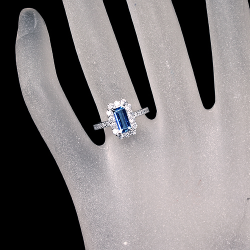 サンタマリアアクアマリン 0.7ct ダイヤモンド 0.4ct プラチナ リング