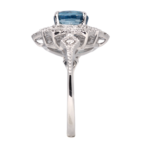 ブルージルコン 2.2ct ダイヤモンド 0.3ct プラチナ リング(指輪