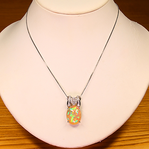 新着】エチオピア産ウェロオパール 10ct ダイヤモンド 0.5ct