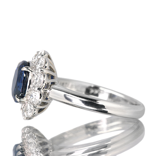 非加熱ブルーサファイア(vivid blue) 2.4ct ダイヤモンド 約1ct