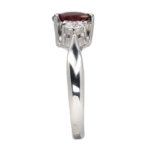 ミャンマー産(ビルマ産)非加熱ピジョンブラッドルビー 2.07ct