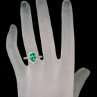 RrAYGh(vivit green) 1.3ct _Ch 1ct v`i CG[S[h O(w)