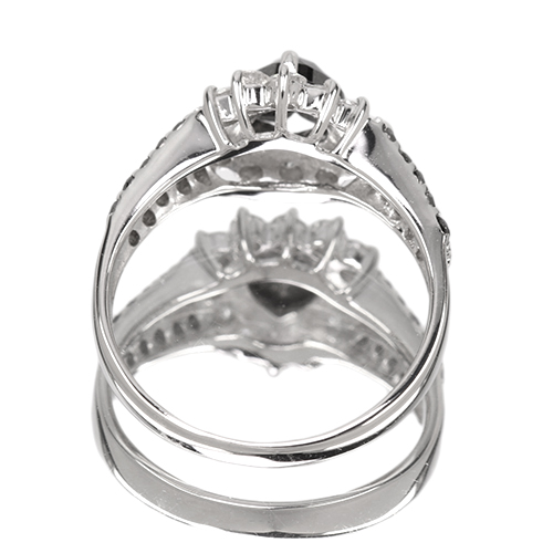 新品ブラックダイヤモンド＆ローズカットハートシェイプ0.40ct