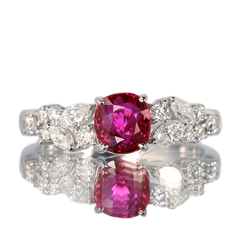 ピジョンブラッドルビー 1.0ct ダイヤモンド 約0.5ct プラチナ リング ピジョンブラッドルビー 1.0ct ダイヤモンド 約0.5ct プラチナ リング