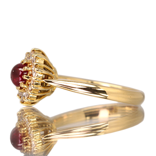 ルビー(カボション) 0.7ct ダイヤモンド 0.4ct イエローゴールド