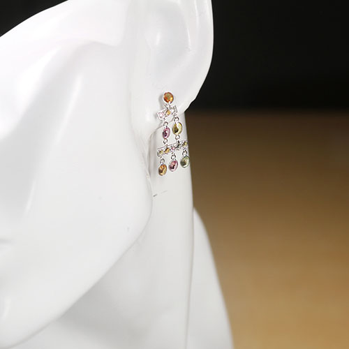 第434回抽選販売＞マルチカラーサファイア ホワイトゴールド