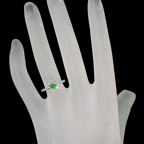 ロシア産デマントイドガーネット 0.38ct ダイヤモンド 0.6ct プラチナ