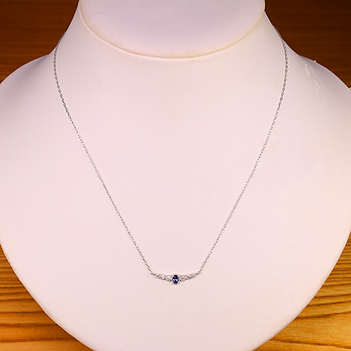 ベニトアイト 0.11ct ハートアンドキューピッドダイヤモンド(H&C