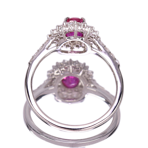 専用です。ビルマ産ピジョンブラット1.05ct D0.48ct 指輪 ビルマ産非加熱ピジョンブラッドルビー0.5ct ダイヤモンド0.3ct