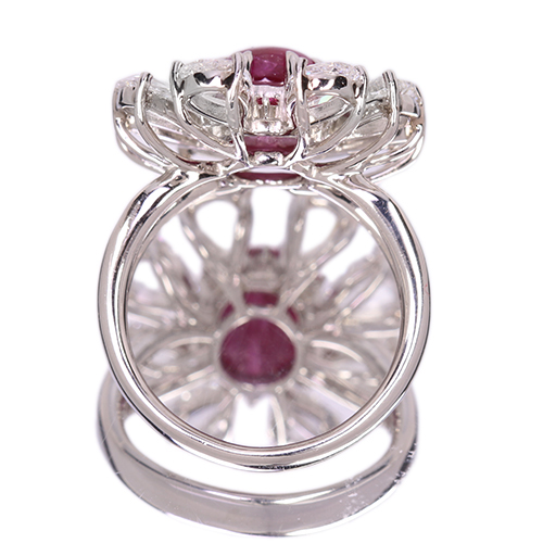 スタールビー 4.4ct ルビー 0.13ct ローズカットダイヤモンド 2.6ct