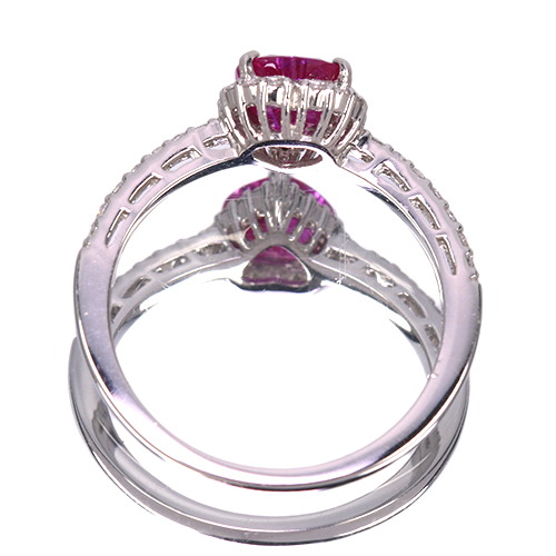 ハートシェイプルビー 0.9ct ダイヤモンド プラチナ リング(指輪