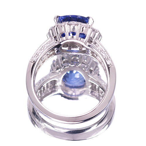 超美品　サファイア リング ロシアンブルー 10ct コーンフラワーブルーサファイア 4ct ダイヤモンド 1.1ct