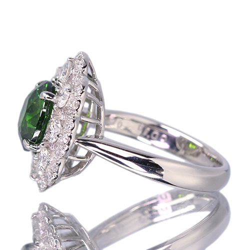 第448回抽選販売＞ロシア産デマントイドガーネット 2.7ct
