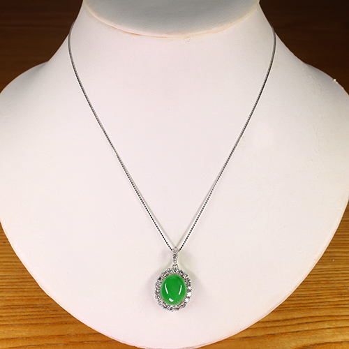 第451回抽選販売＞翡翠（ヒスイ） 9.7ct ダイヤモンド 1.0ct プラチナ