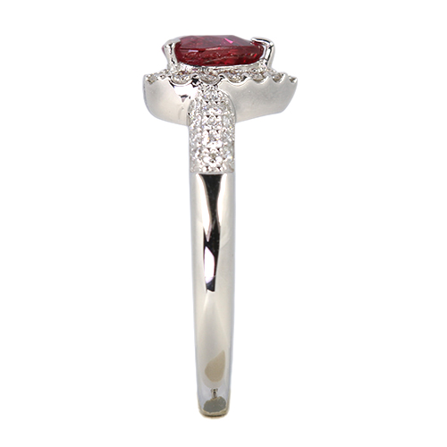 ハートシェイプ非加熱ピジョンブラッドルビー 1ct ダイヤモンド 0.3ct