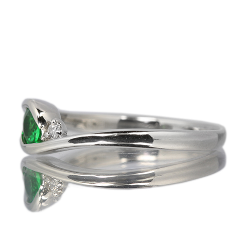 ツァボライト ホイップアーム リング プラチナ 7号 ツァボライト ホイップアーム リング プラチナ 7号 ツァボライト