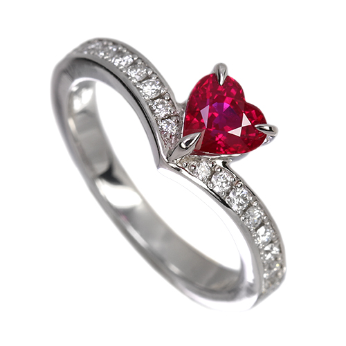 ミャンマー産(ビルマ産)ハートシェイプピジョンブラッドルビー 1.1ct